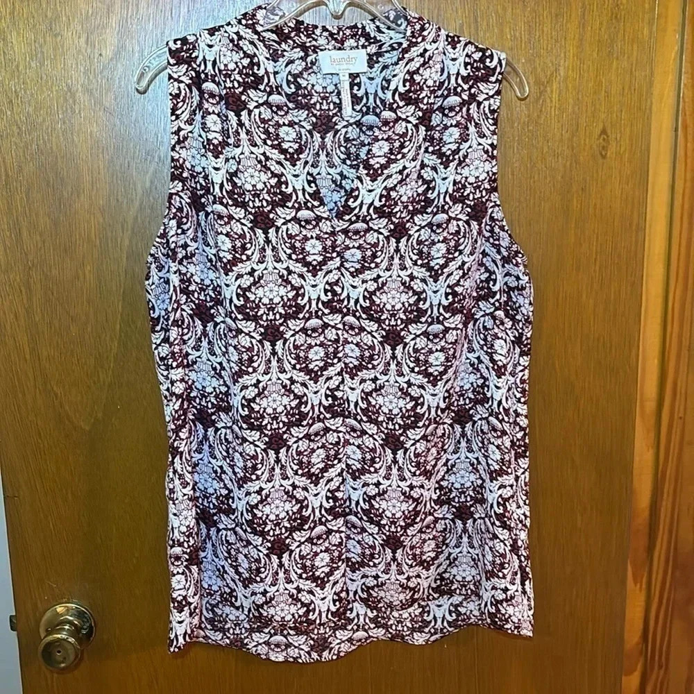 Laundry by Shelli Segal Blouse Burgundy Black and White Size M NWOT
